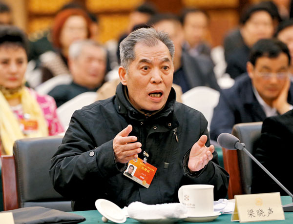 ●作為全國政協委員，梁曉聲常就文化教育發展議題提出建議。 新華社