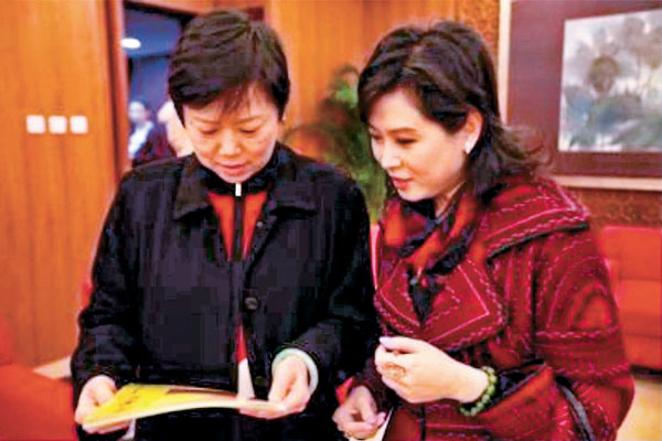 ●筆者曾與「中外友協」前會長李小林（左）合作，獲益良多。 作者供圖