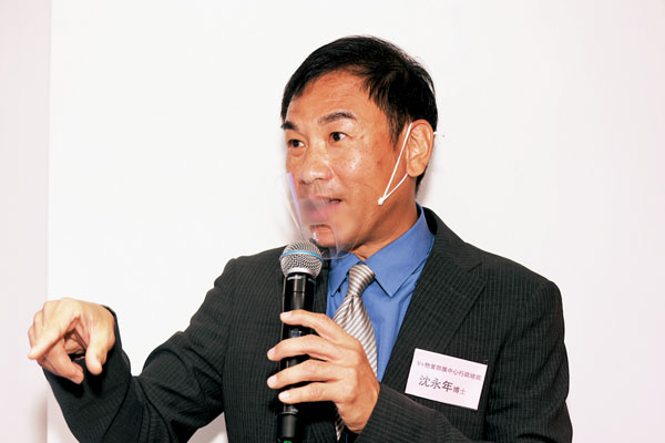 ●沈永年表示，港人乘高鐵80分鐘便可直達肇慶。