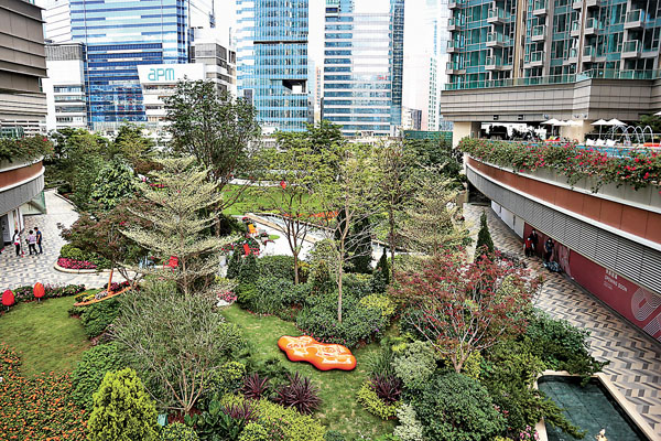 ●凱滙為市建局最大型重建項目，地盤面積234,160方呎，提供包括公共綠化公園等設施。 香港文匯報記者梁悅琴  攝