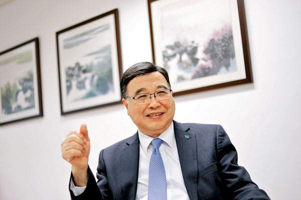 ●黃玉山指，香港有必要爭取參與國家級的「大科學」項目及善用大灣區市場，提升科研實力。 香港文匯報記者  攝