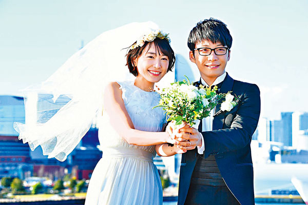 ● 新垣結衣與星野源有情人終成眷屬。