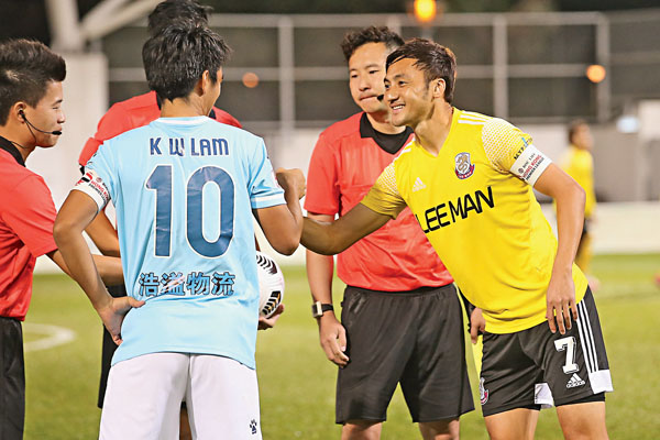 ●李康廉（右）以「老大哥」身份帶領理文前進。