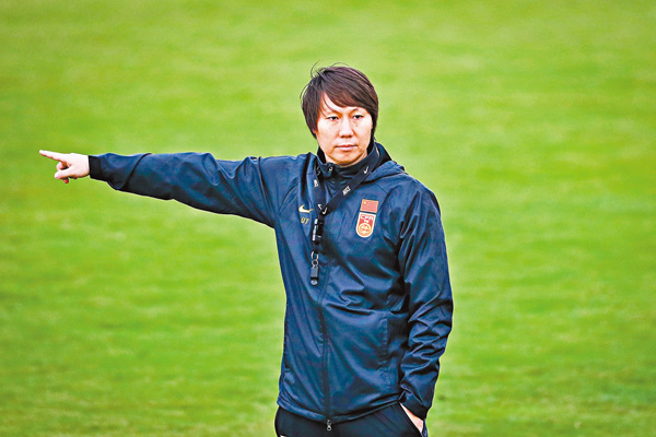 ●國家男足主帥李鐵。 資料圖片
