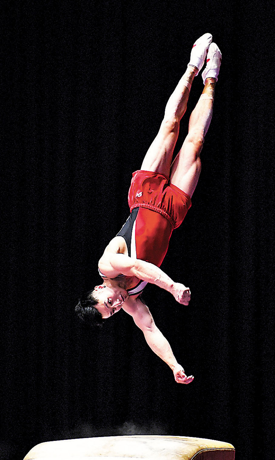 ●石偉雄在2018年亞運強勢回歸，勇奪男子跳馬金牌。資料圖片