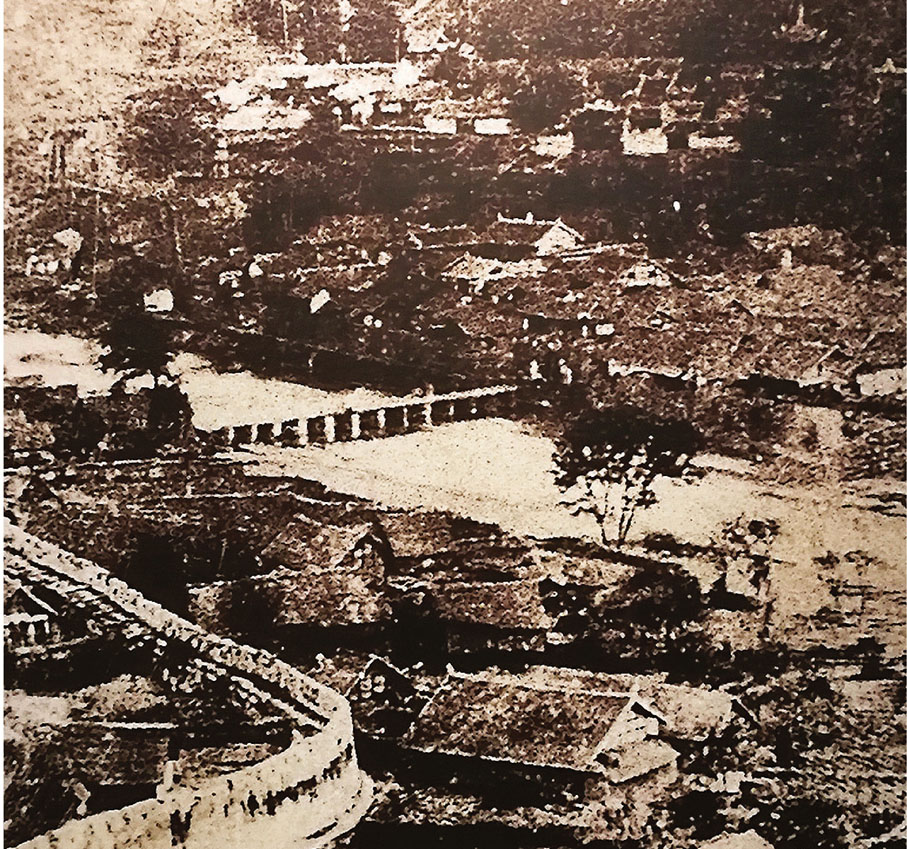 遵義會議召開前後遵義城。      資料圖片