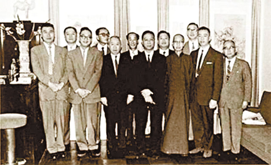 ●敏求精舍早期會員合影(約拍攝於1960年)