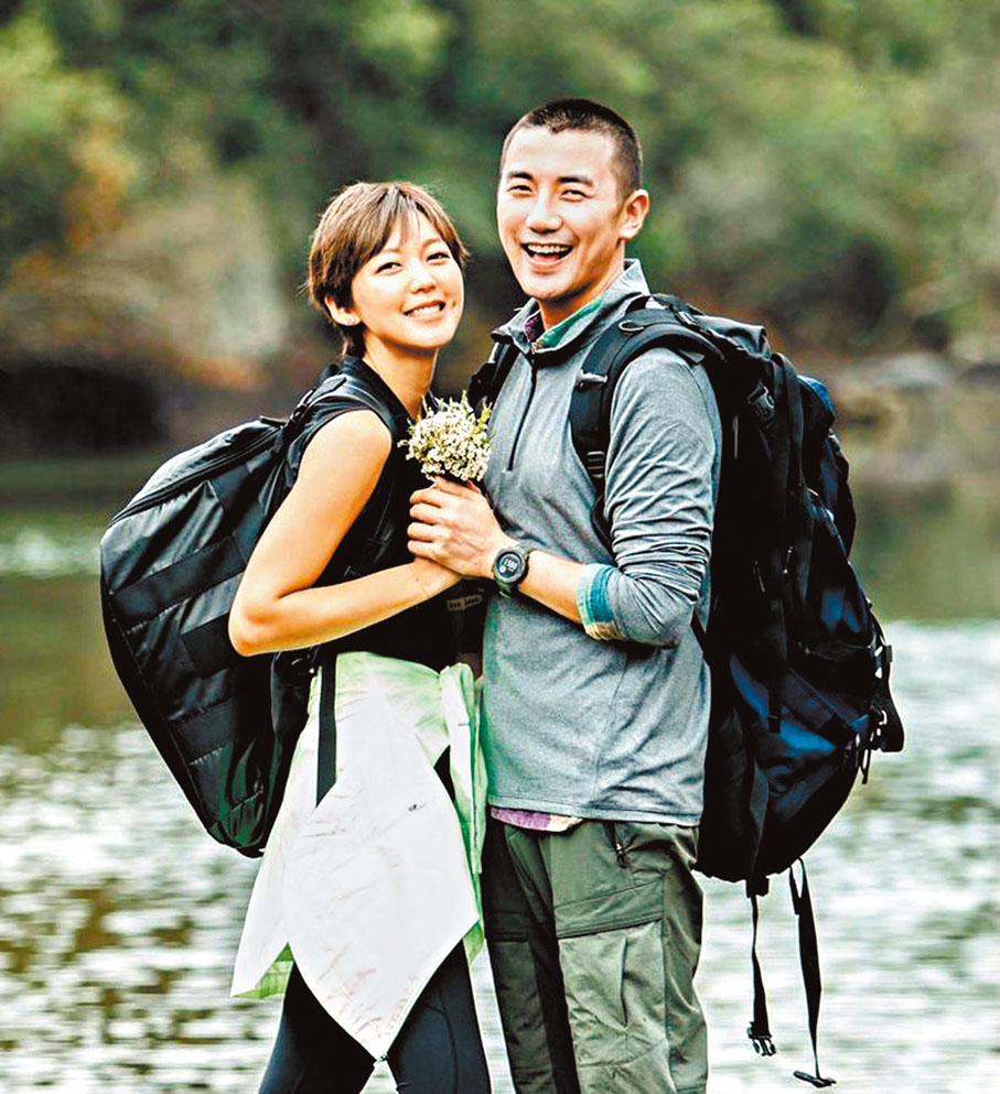 ●洪永城向拍拖2年的女友梁諾妍求婚成功。