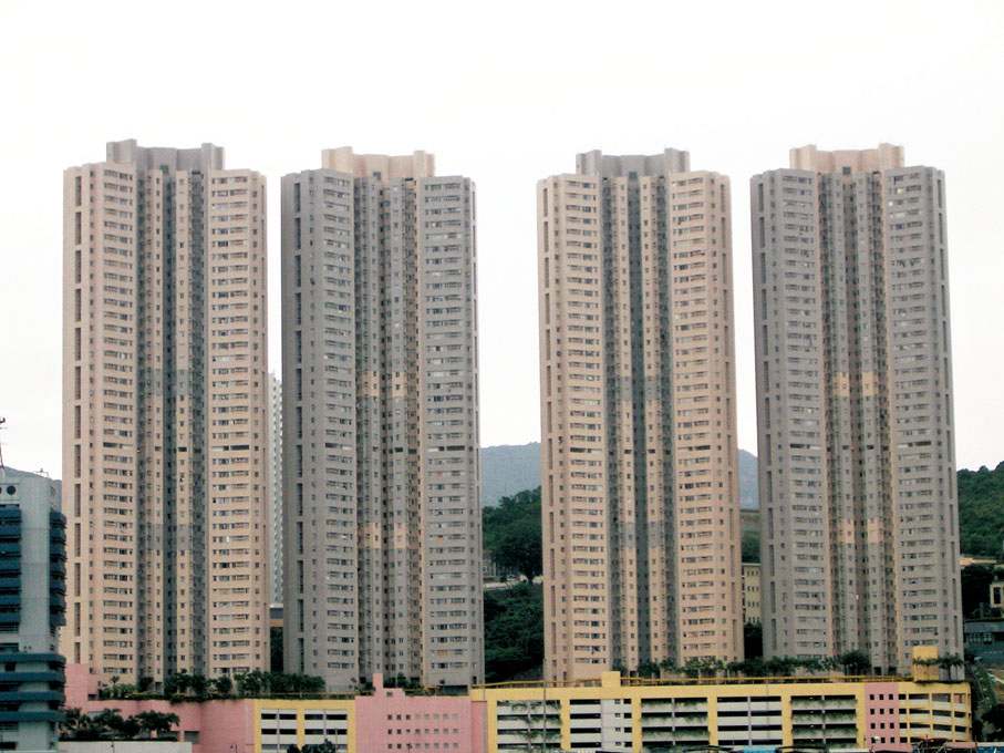 ●市場消息透露，香港仔雅濤閣有2房單位以呎價15,166元易手，呎價屬全港未補地價居屋次高個案，距離榜首相差約僅0.2%。 資料圖片