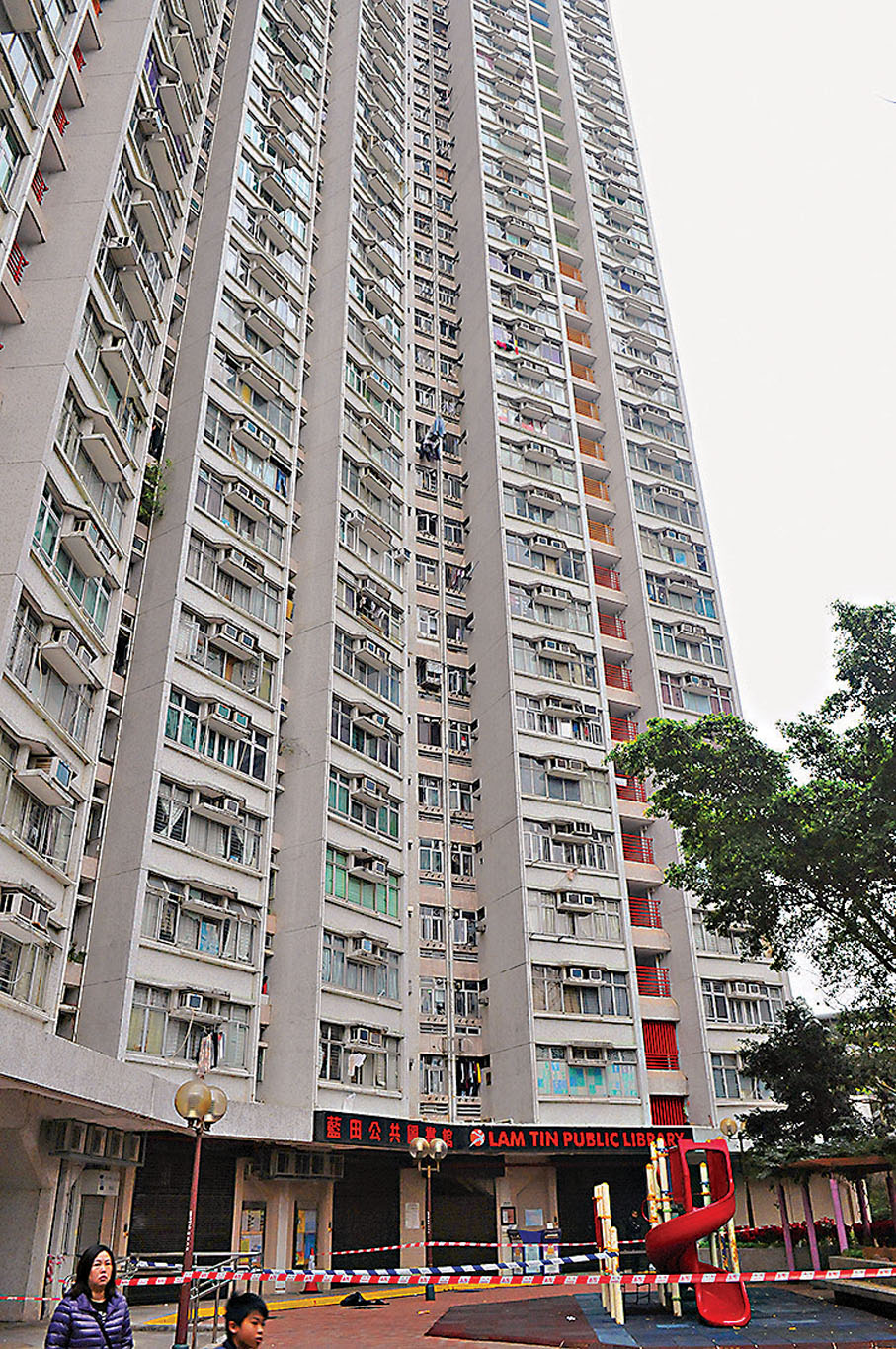 ●有「白居二」買家以280萬元購入藍田公屋德田邨443方呎單位。 資料圖片