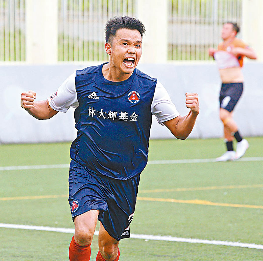 ●假若南華換上新班主，胸口廣告「林大輝基金」也可能會成絕響。香港文匯報記者黎永淦 攝