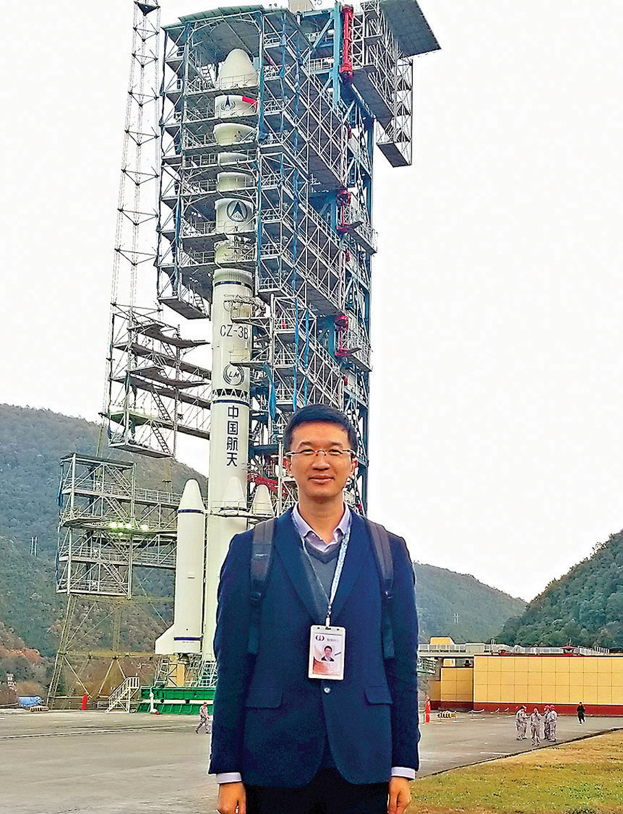 ●吳波過去多次參與國家航天任務，經驗豐富。圖為中國探月探測器「嫦娥四號」在西昌衛星發射中心進行發射。 理大圖片