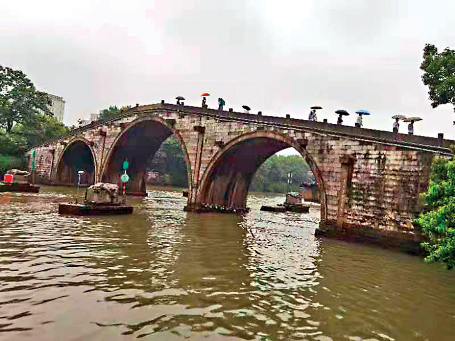 ●京杭大運河南端的「拱宸橋」。 作者提供