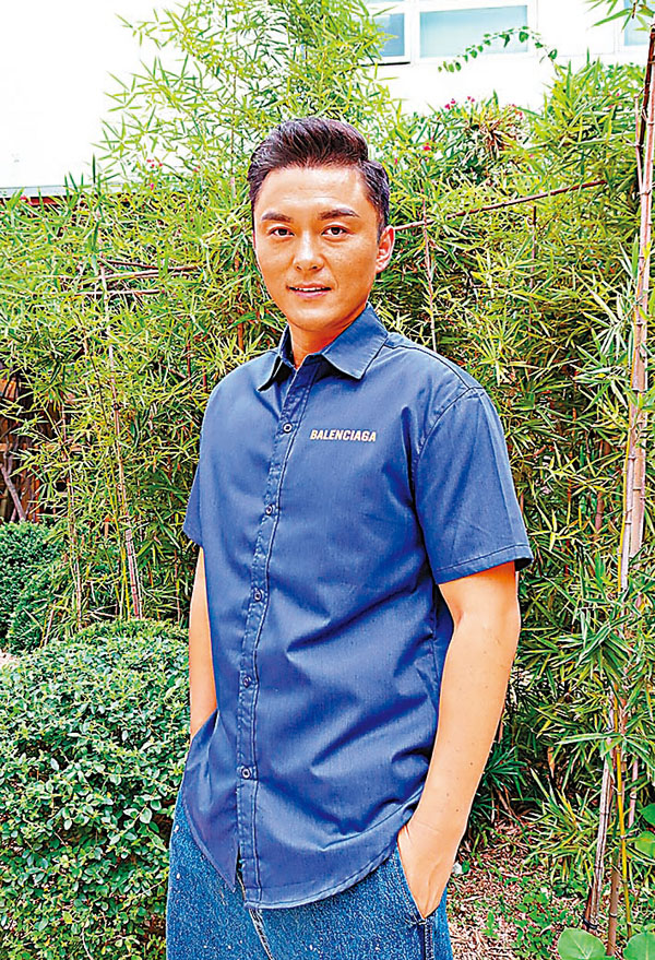 ● 楊明為祖國的航天成就感到驕傲！