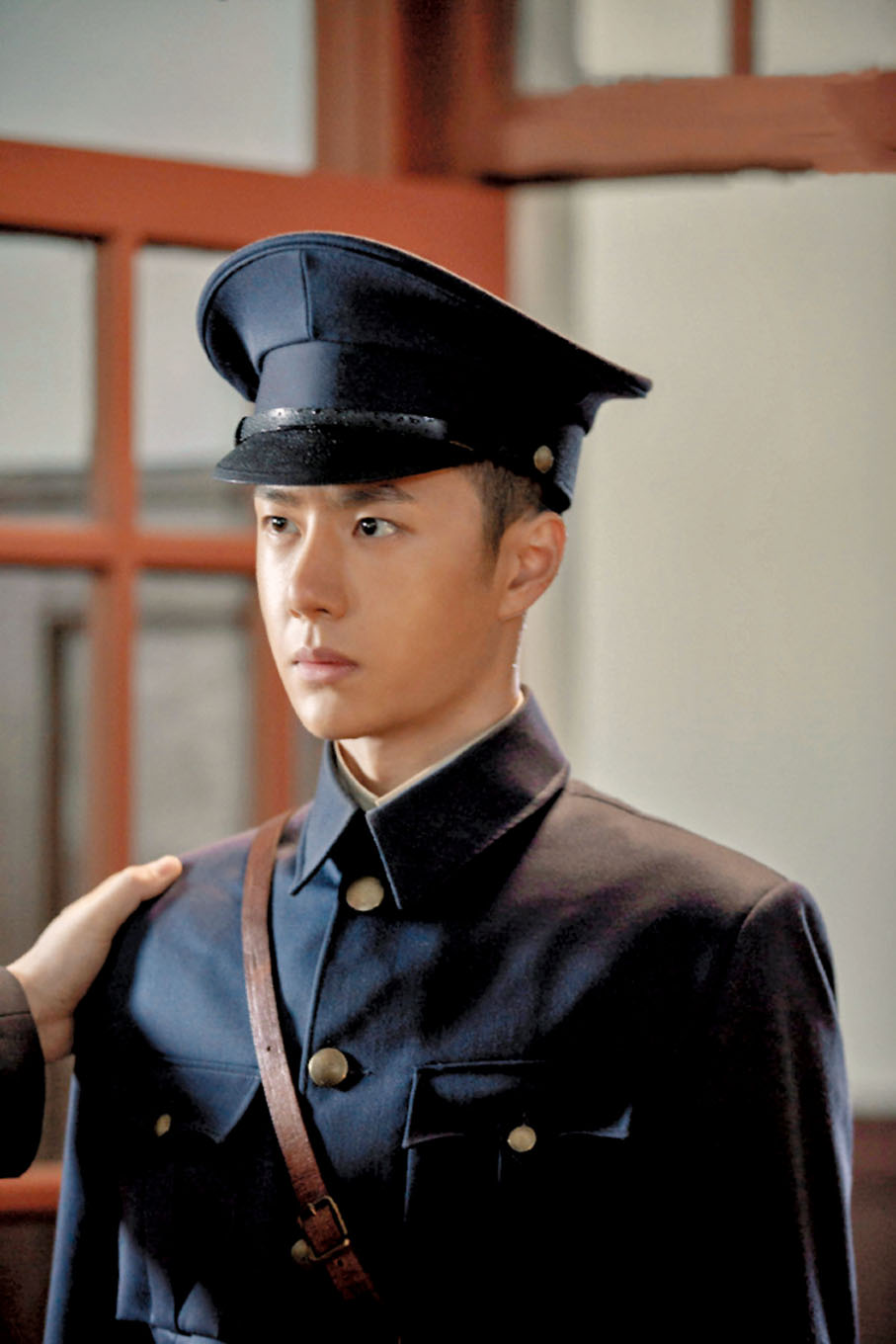 ●王一博在《抉擇》中飾演蔣先雲。