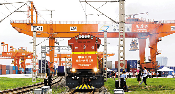 ●中歐班列長安號(西安–伊明漢姆）專列正式開行。 受訪者供圖