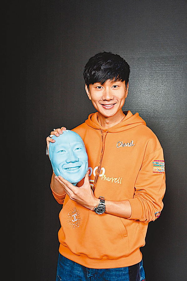 ●林俊傑叮囑粉絲看到蠟像時不要碰其劉海。