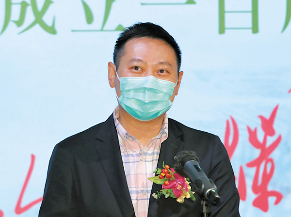 ●特區政府民政事務局局長徐英偉