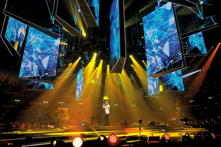 ●黎明演唱會不惜工本，打造矚目效果。