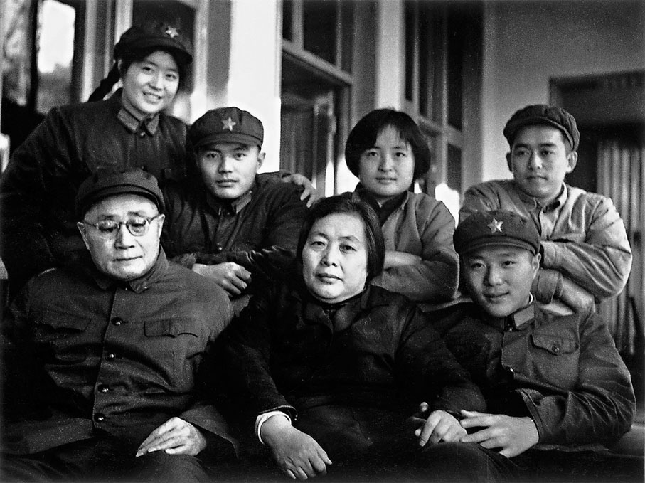 ●劉伯承元帥全家福。