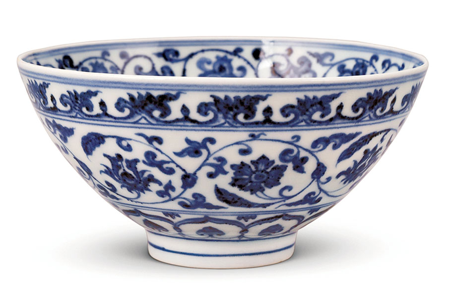 ●明宣德青花纏枝花卉藏文題詩