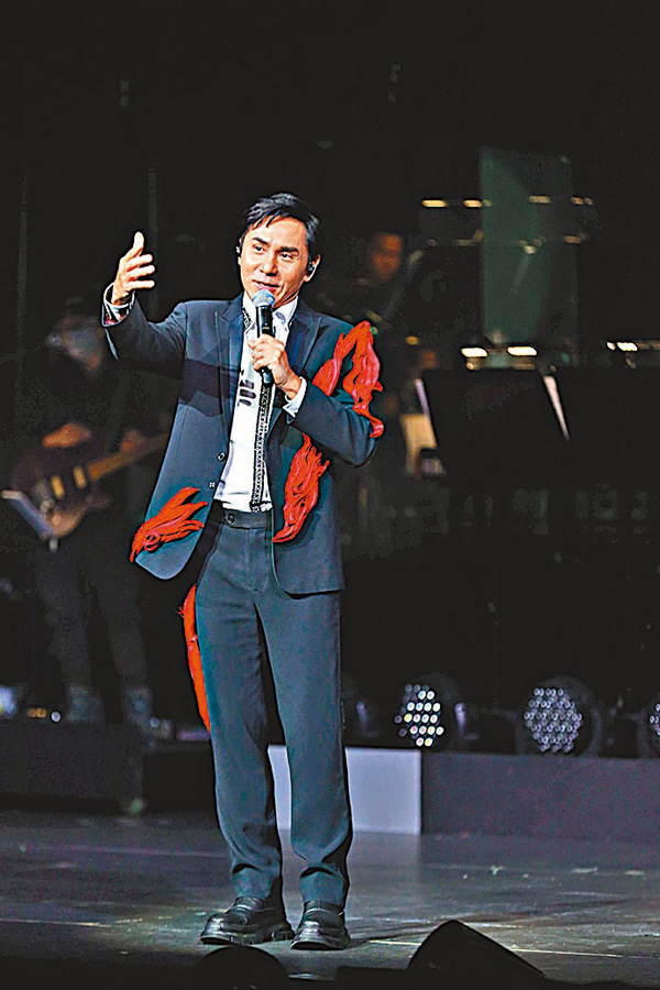 ● 黃凱芹演唱會前已接種疫苗。