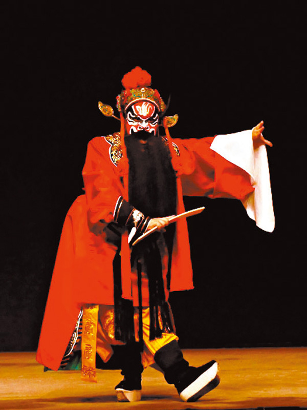 ●劍麟的鍾馗扮相。