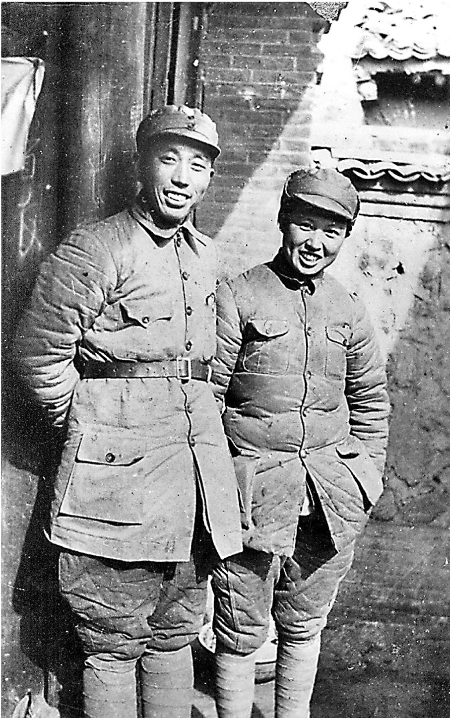 ●1937年，王震與夫人王季青結為伉儷。 受訪者供圖