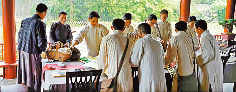 ●導演張永新在劇中首次展現了新文化運動、五四運動的時代風雲。