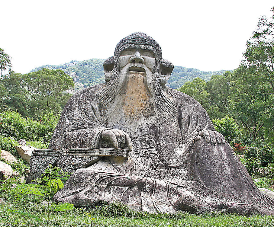 ●老君岩造像 香港文匯報記者蔣煌基  攝