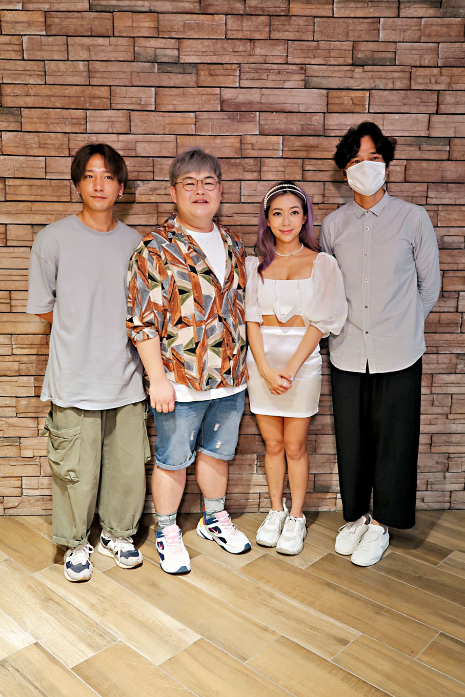 ●右起：林家棟、何雁詩、符家浚及林耀聲出席謝票活動。