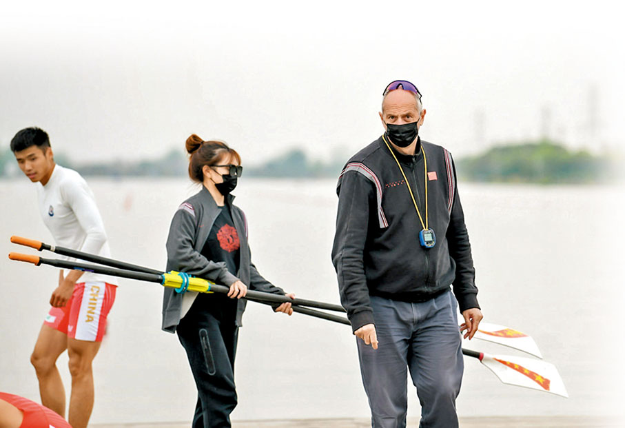 ●自從2018年擔任中國賽艇隊總監後，雷德格雷夫便時刻關注着中國弟子們的表現。   網上圖片