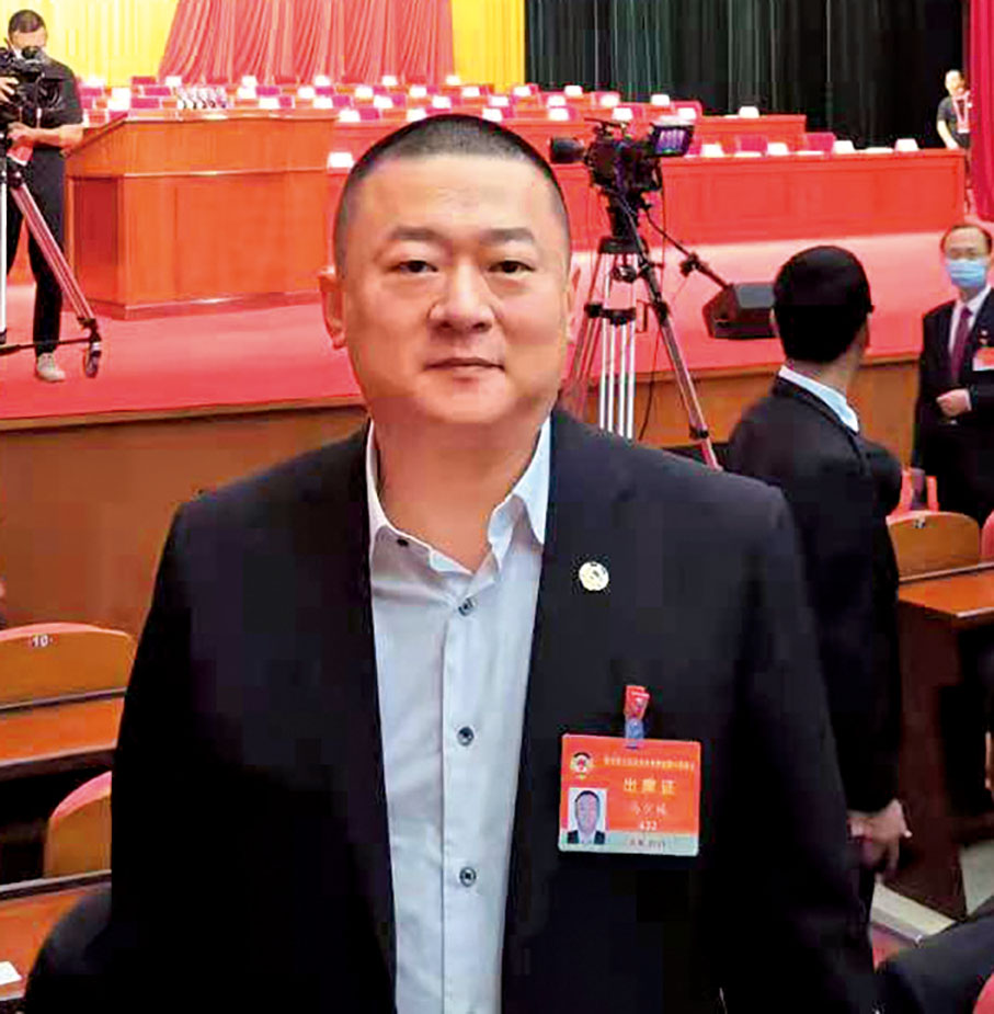 ● 廣東省政協委員、深圳市政協常委、前海置富金融控股集團董事局主席馬少福