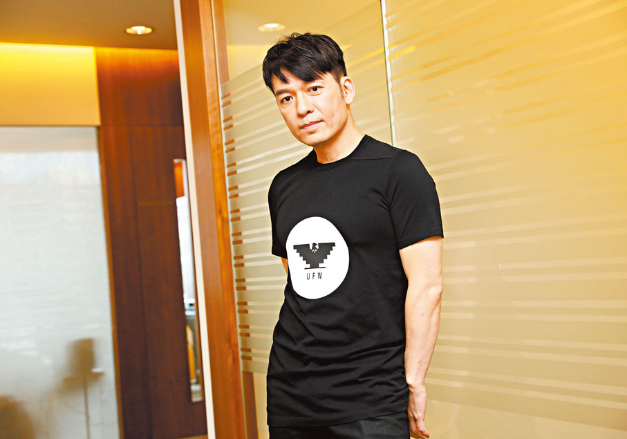●Ricky笑言沒視Band友做屋企人。