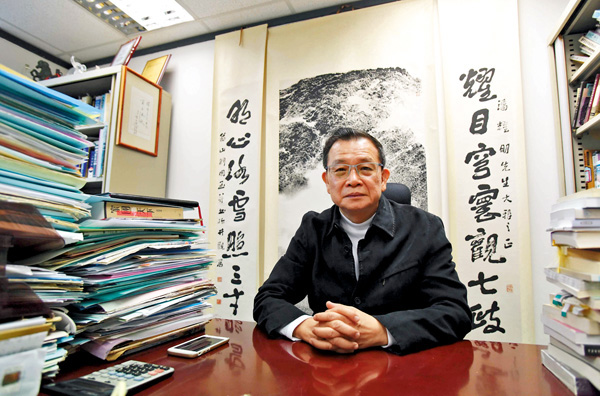 ●潘耀明曾倡議在西九文化區設立香港文學館。 中新社