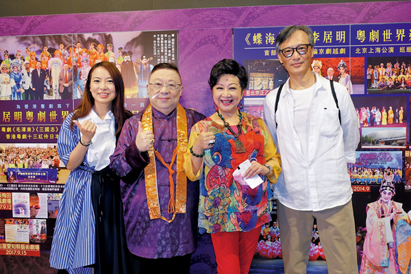 ● 家燕姐、Kawaii等到賀。