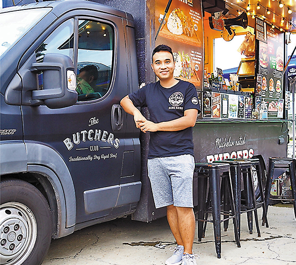 ●蔡振強認為，美食車在本港有發展空間，四年多前毅然辭去到會工作，投入美食車行列。香港文匯報記者 攝