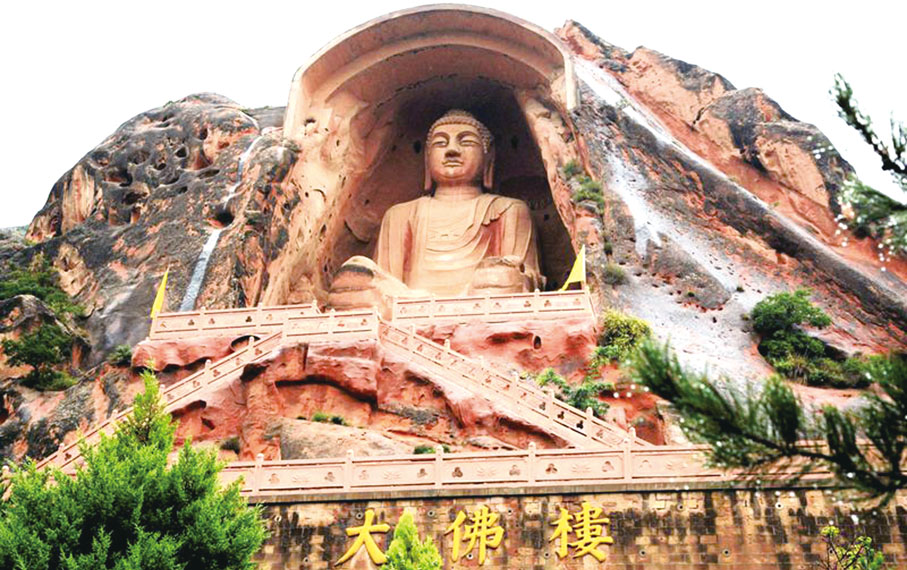 ●寧夏須彌山入口大佛
