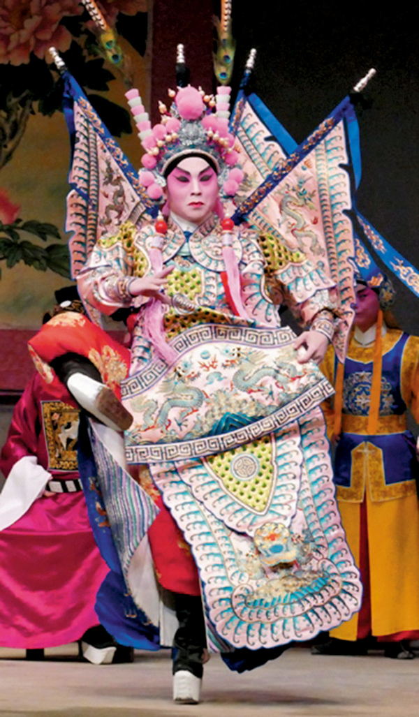 ●宋洪波演武將威風凜凜。