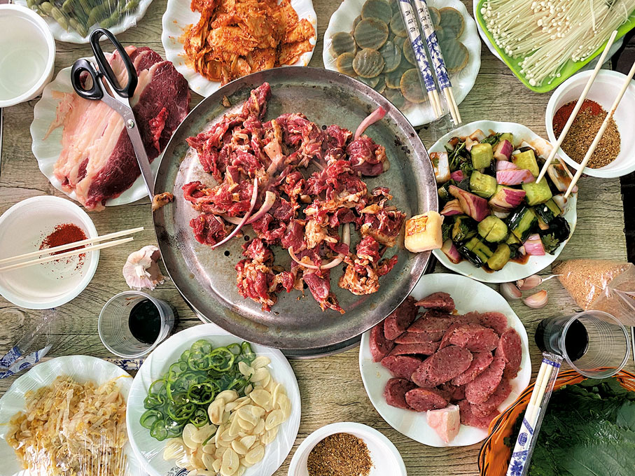 ●烤肉永遠是齊齊哈爾人招待親朋好友的最好佳餚。香港文匯報記者于海江 攝