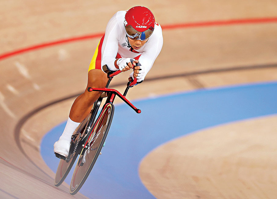 ●「單腳騎士」梁貴華獲得男子場地單車C2級3公里個人追逐賽銅牌。