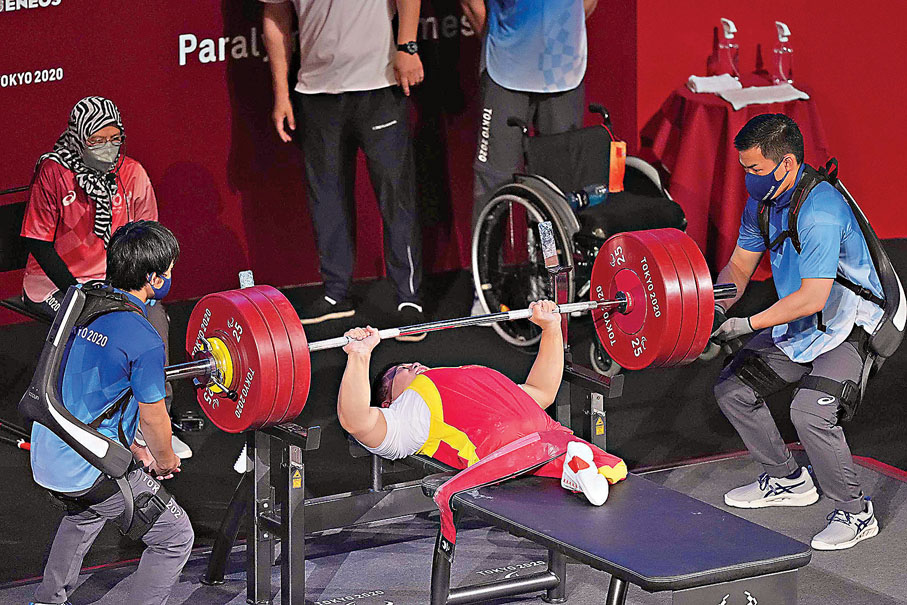 ●齊勇凱獲舉重男子59公斤級金牌。