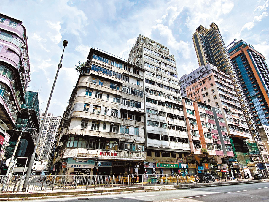 ●庇利街/榮光街發展項目上月截標，日後重建將提供逾1,100伙住宅單位。