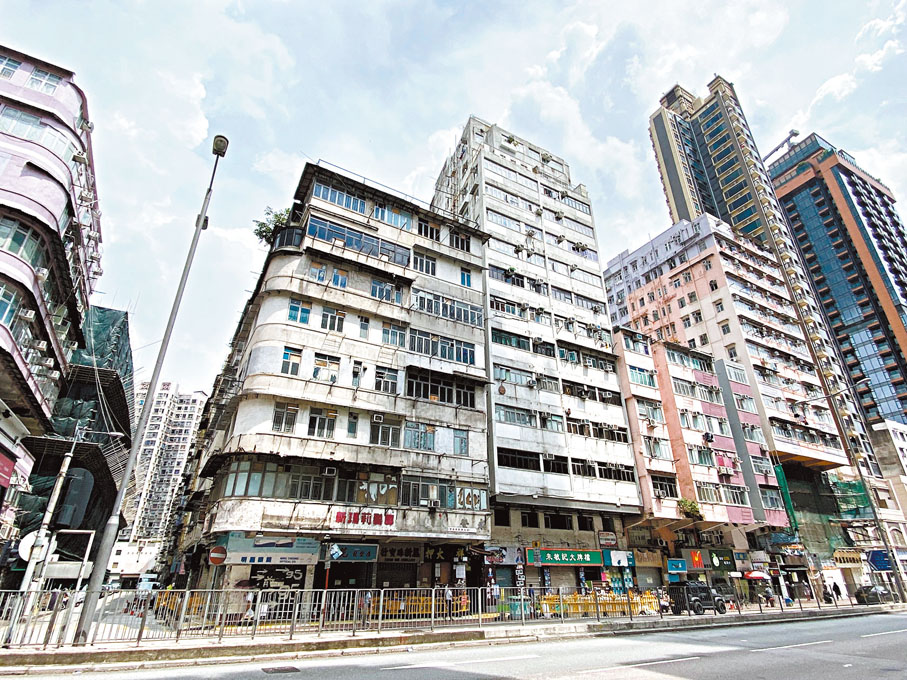 ●庇利街/榮光街發展項目重建後將提供逾1,100伙住宅單位。