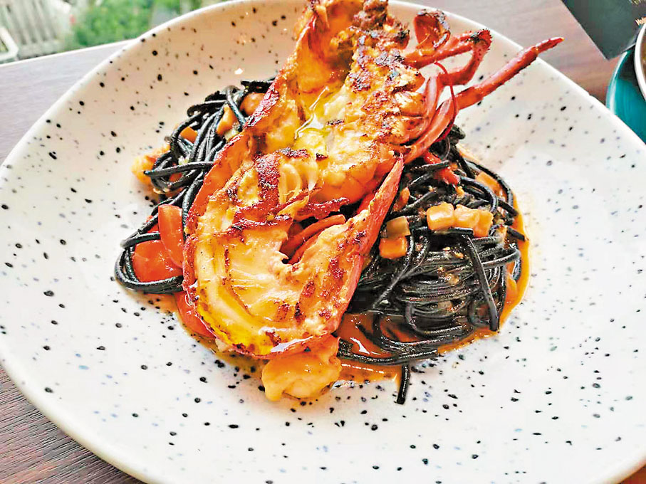 ●Lobster a la Louie