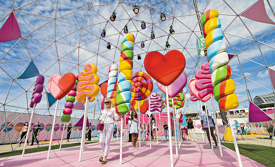 ●加拿大安大略省米西索加「糖果公園」色彩繽紛