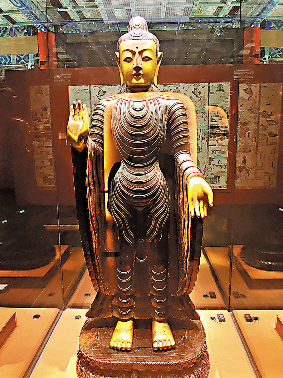 ●旃檀佛（清中期）。