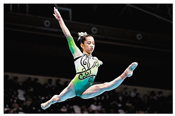 ●廣西隊選手韋筱圓在平衡木比賽中。 新華社