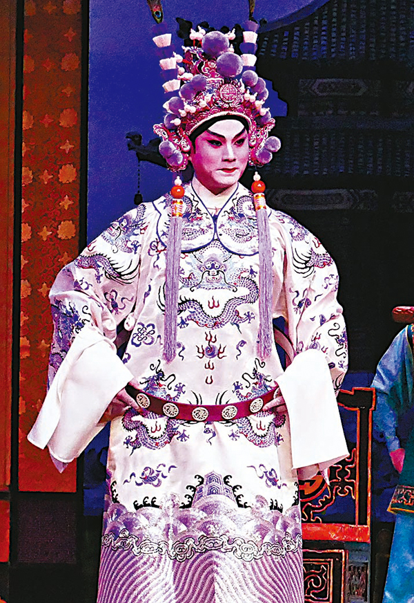 ●李秋元最近演事甚忙，今次是首度和楚雲玉合作。