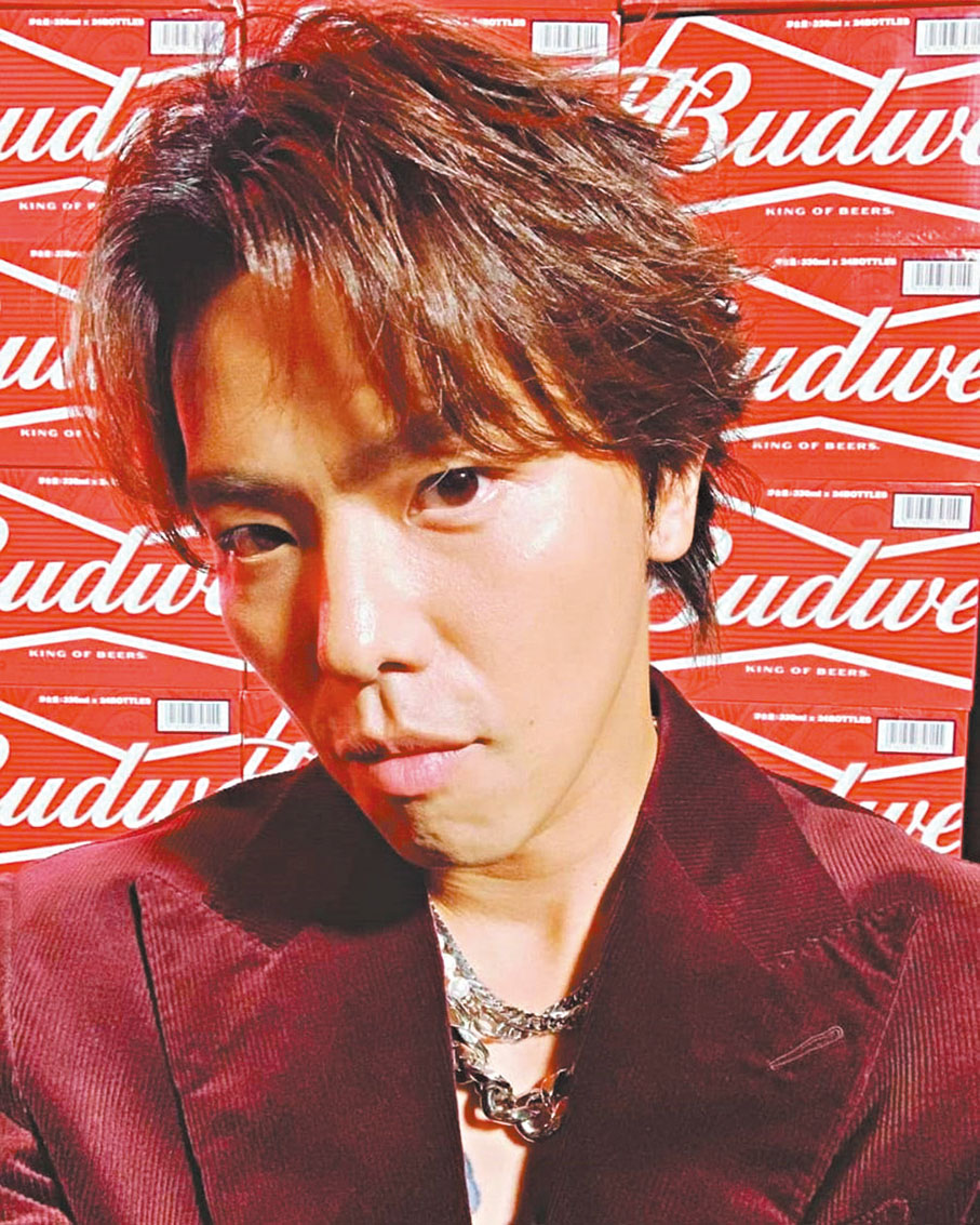 ● 憑《綜藝玩很大》入圍金鐘獎，黃鴻升惜敗。